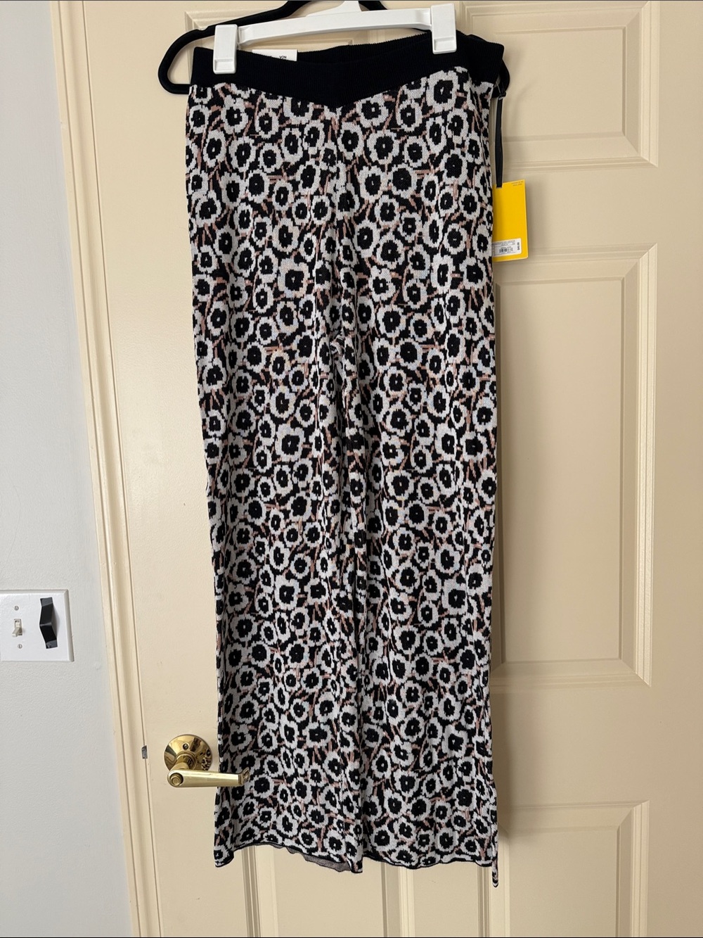 Diane Von Furstonberg collab with Target Black & White Leopard Wide Leg Pants
